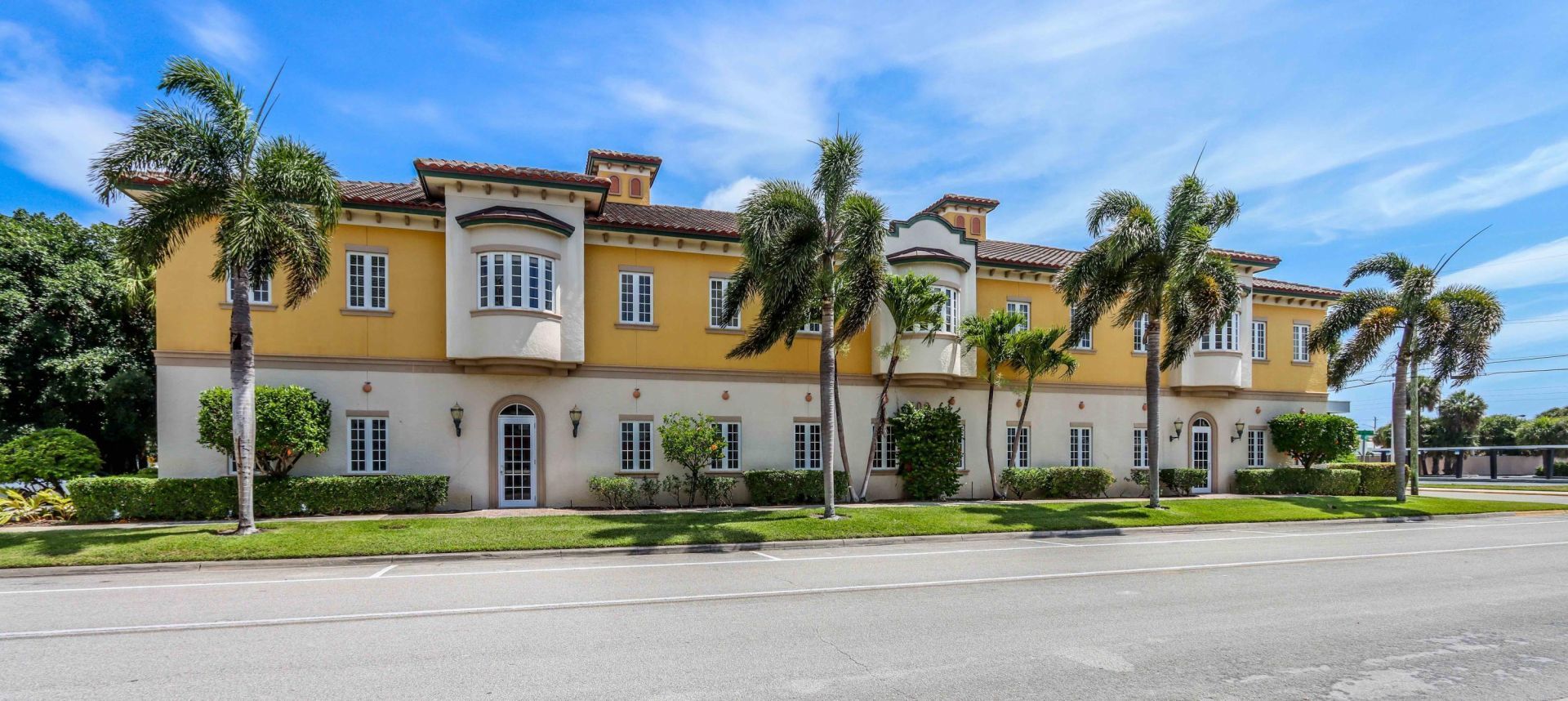 600 Citrus Avenue, Fort Pierce, FL 34950 Photo