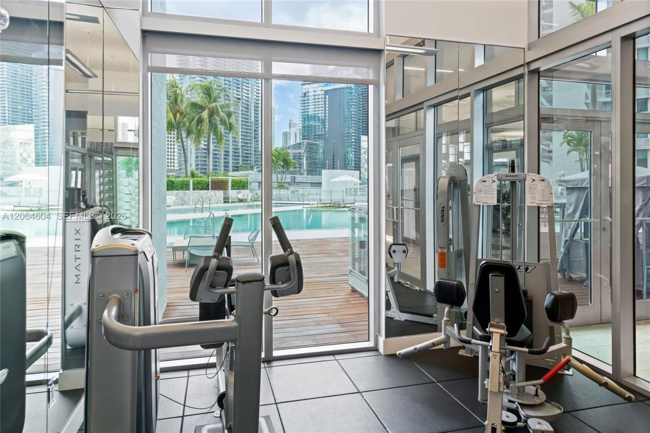 90 SW 3rd St , Unit 3504, Miami, FL 33130 Photo