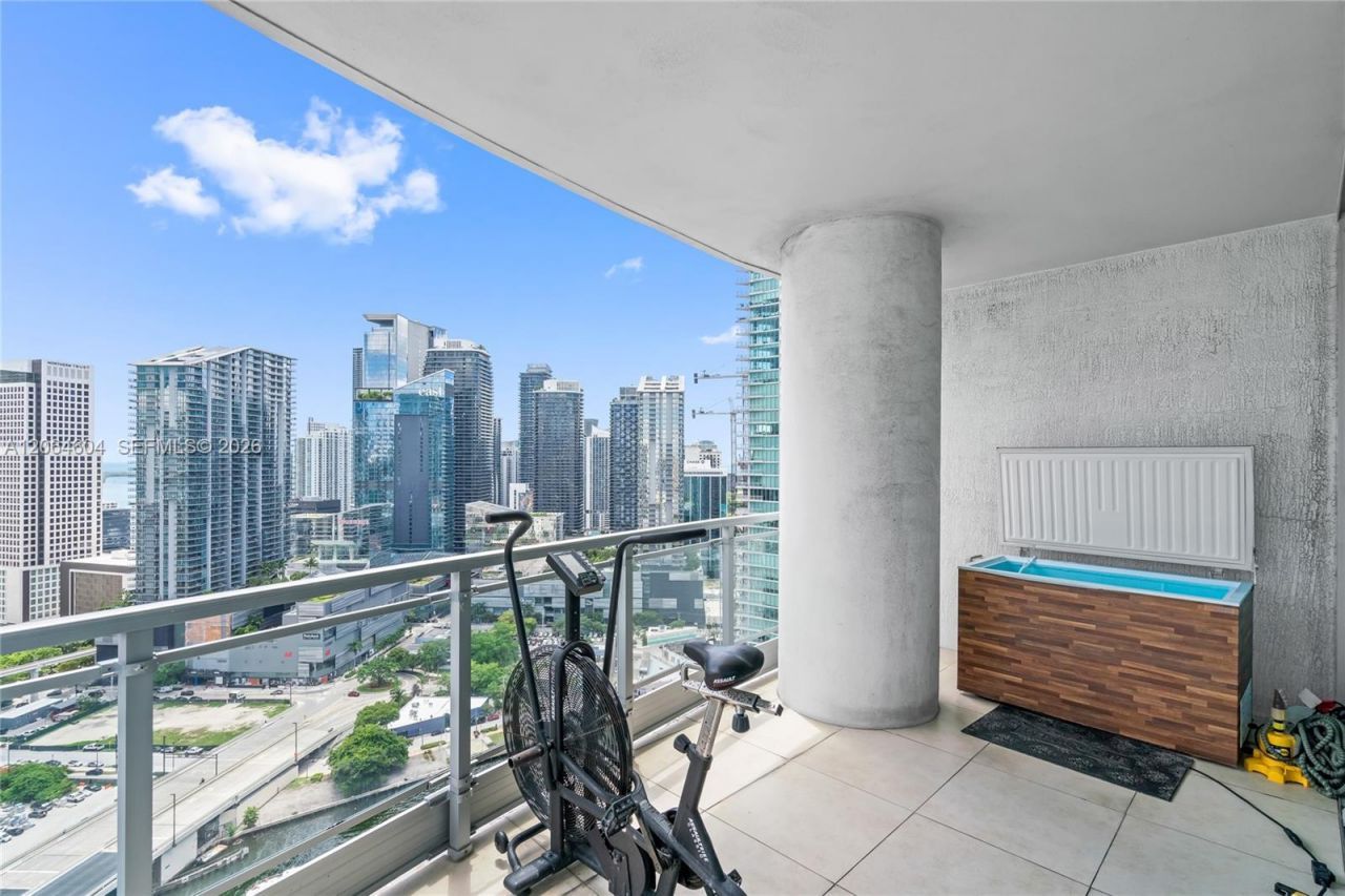 90 SW 3rd St , Unit 3504, Miami, FL 33130 Photo