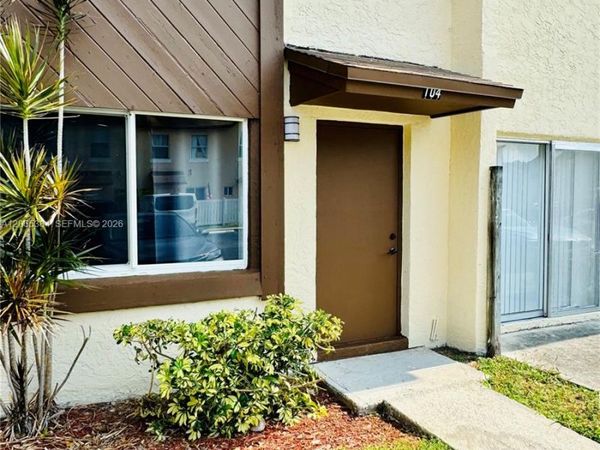 6625 Winfield Blvd , Unit 4-D, Margate, FL 33063