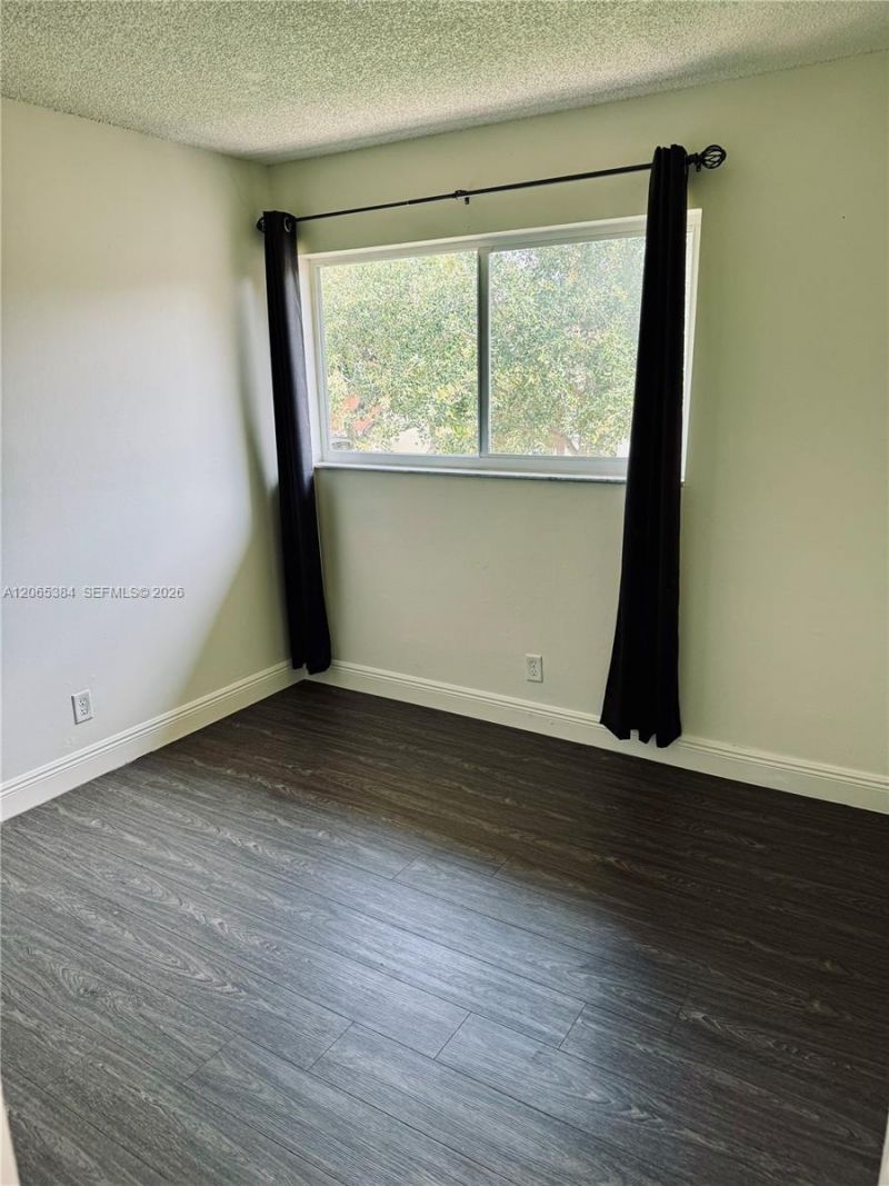 6625 Winfield Blvd, Unit 4-D, Margate, FL 33063 Photo
