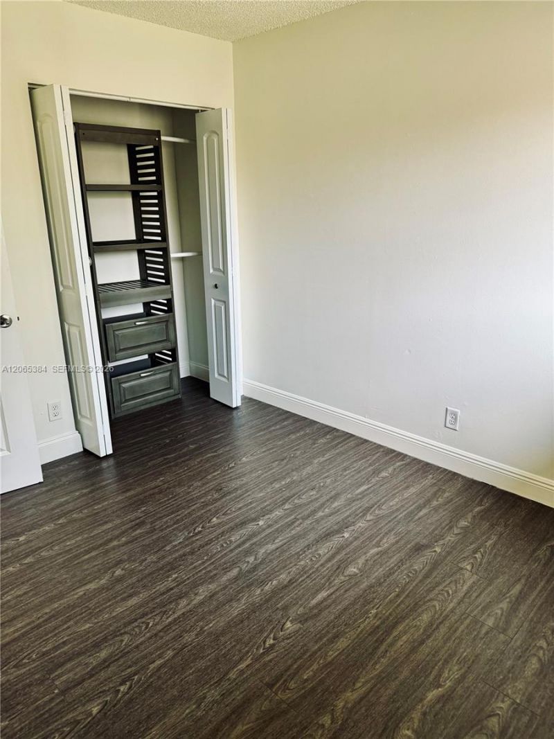 6625 Winfield Blvd, Unit 4-D, Margate, FL 33063 Photo