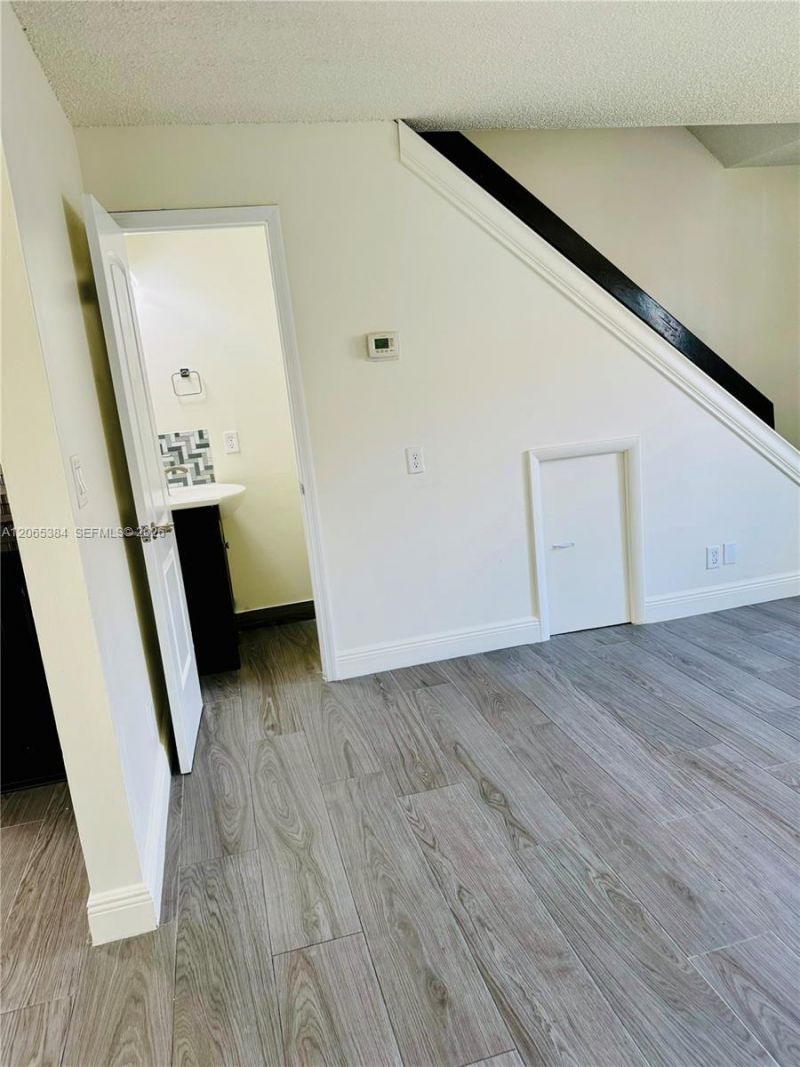 6625 Winfield Blvd, Unit 4-D, Margate, FL 33063 Photo