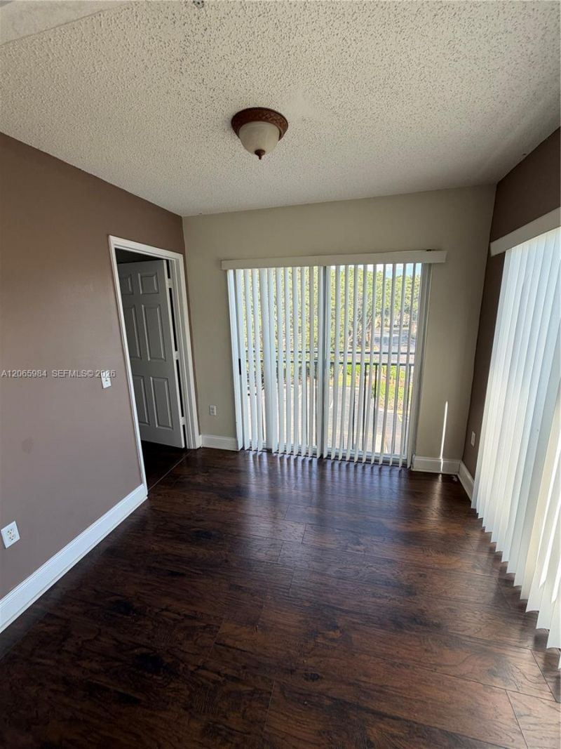 2427 Centergate Dr , Unit 301, Miramar, FL 33025 Photo