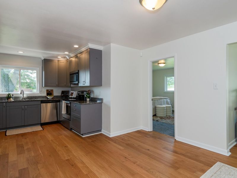 135 Shaftsbury Road, Troy, OH 45373 Photo 14