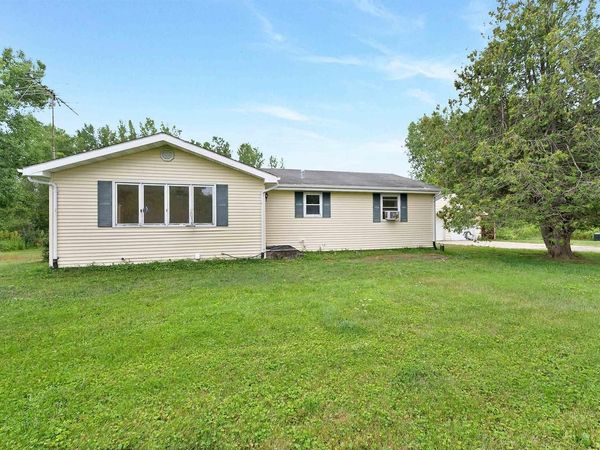 5337 STATE HWY 22, Lena, WI 54139