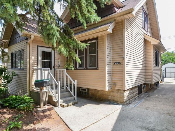 2874 N 59th STREET, Milwaukee, WI 53210
