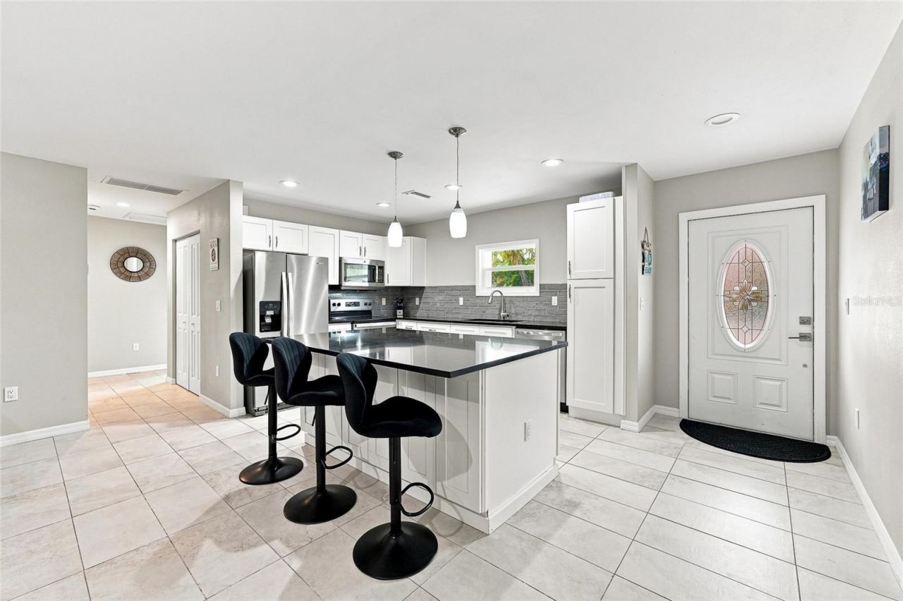 608 Saint Judes Drive, Longboat Key, FL 34228 Photo
