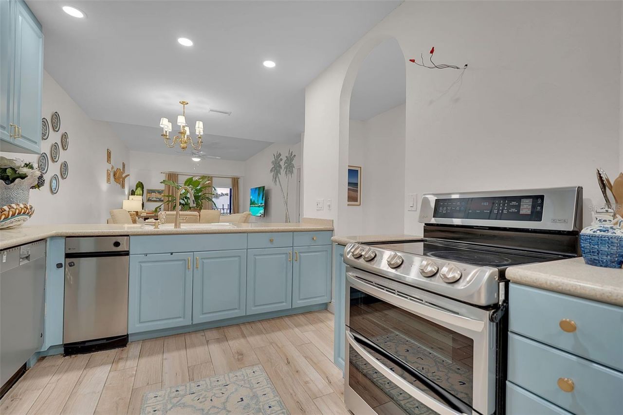 4104 128th Street W, Unit 702, Cortez, FL 34215 Photo