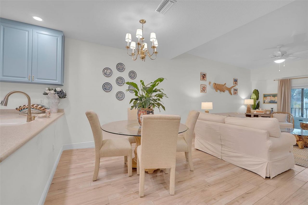 4104 128th Street W, Unit 702, Cortez, FL 34215 Photo