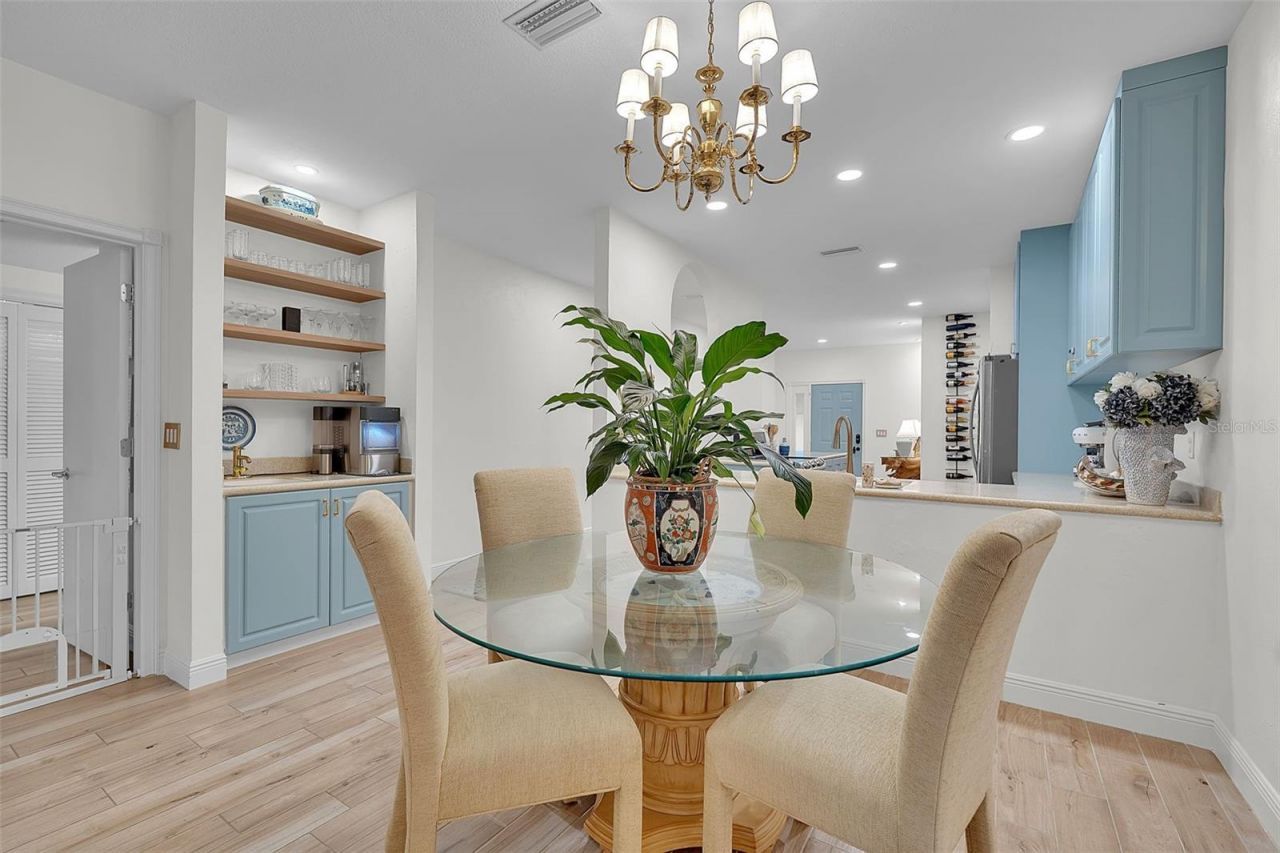 4104 128th Street W, Unit 702, Cortez, FL 34215 Photo