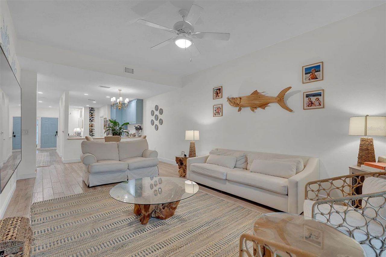 4104 128th Street W, Unit 702, Cortez, FL 34215 Photo