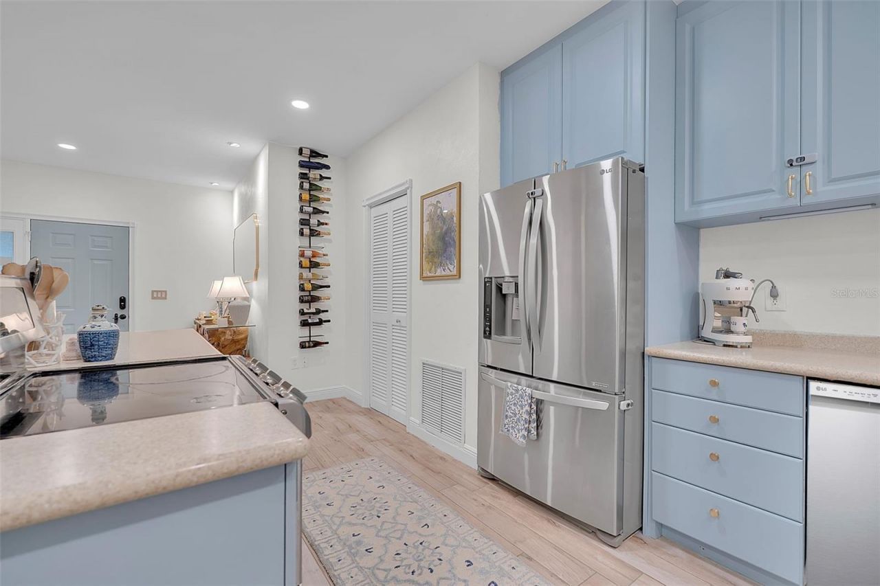 4104 128th Street W, Unit 702, Cortez, FL 34215 Photo