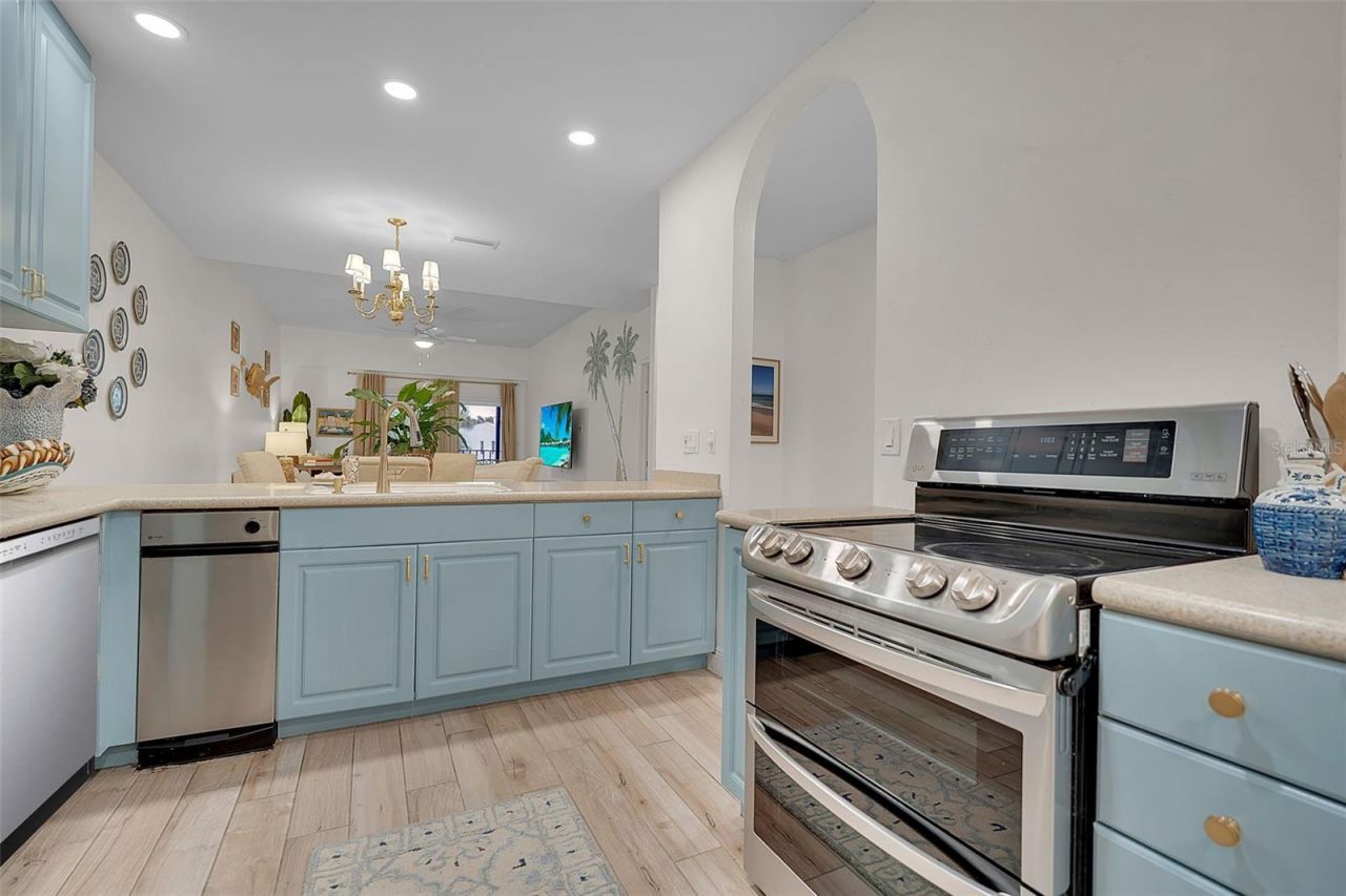 4104 128th Street W, Unit 702, Cortez, FL 34215 Photo