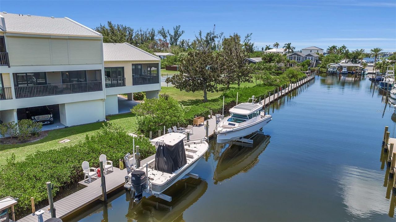 4104 128th Street W, Unit 702, Cortez, FL 34215 Photo