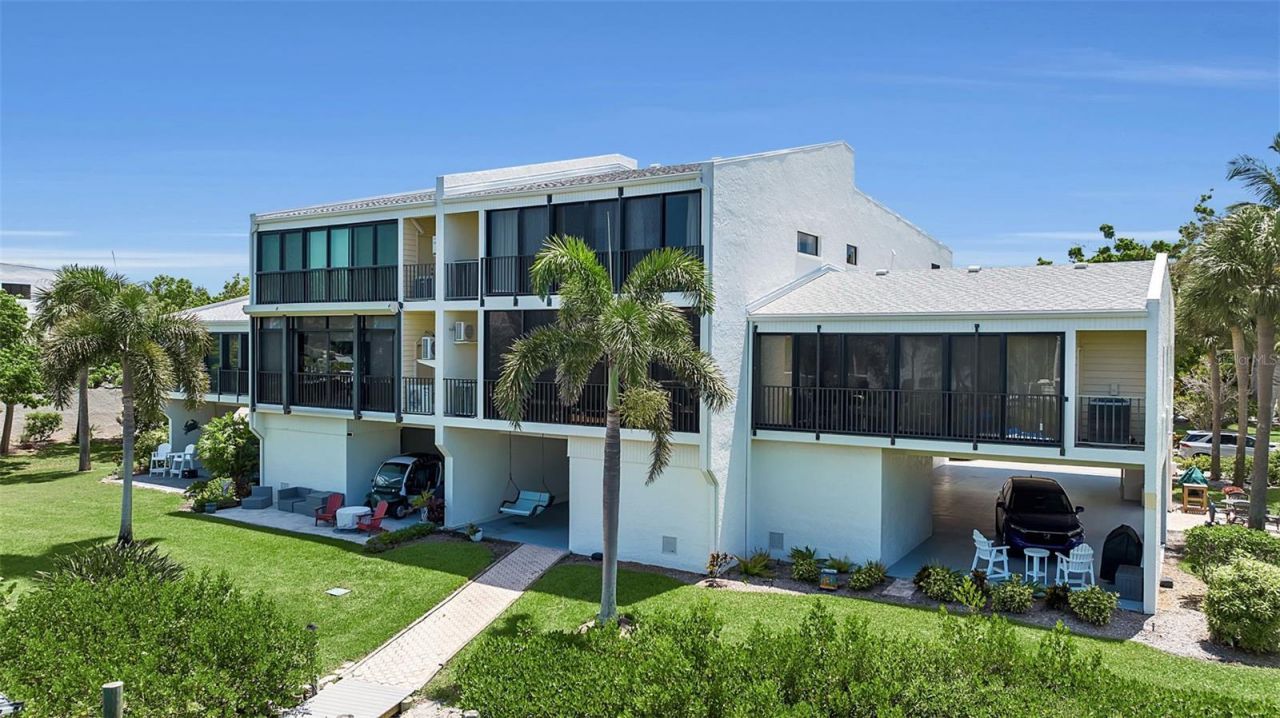 4104 128th Street W, Unit 702, Cortez, FL 34215 Photo