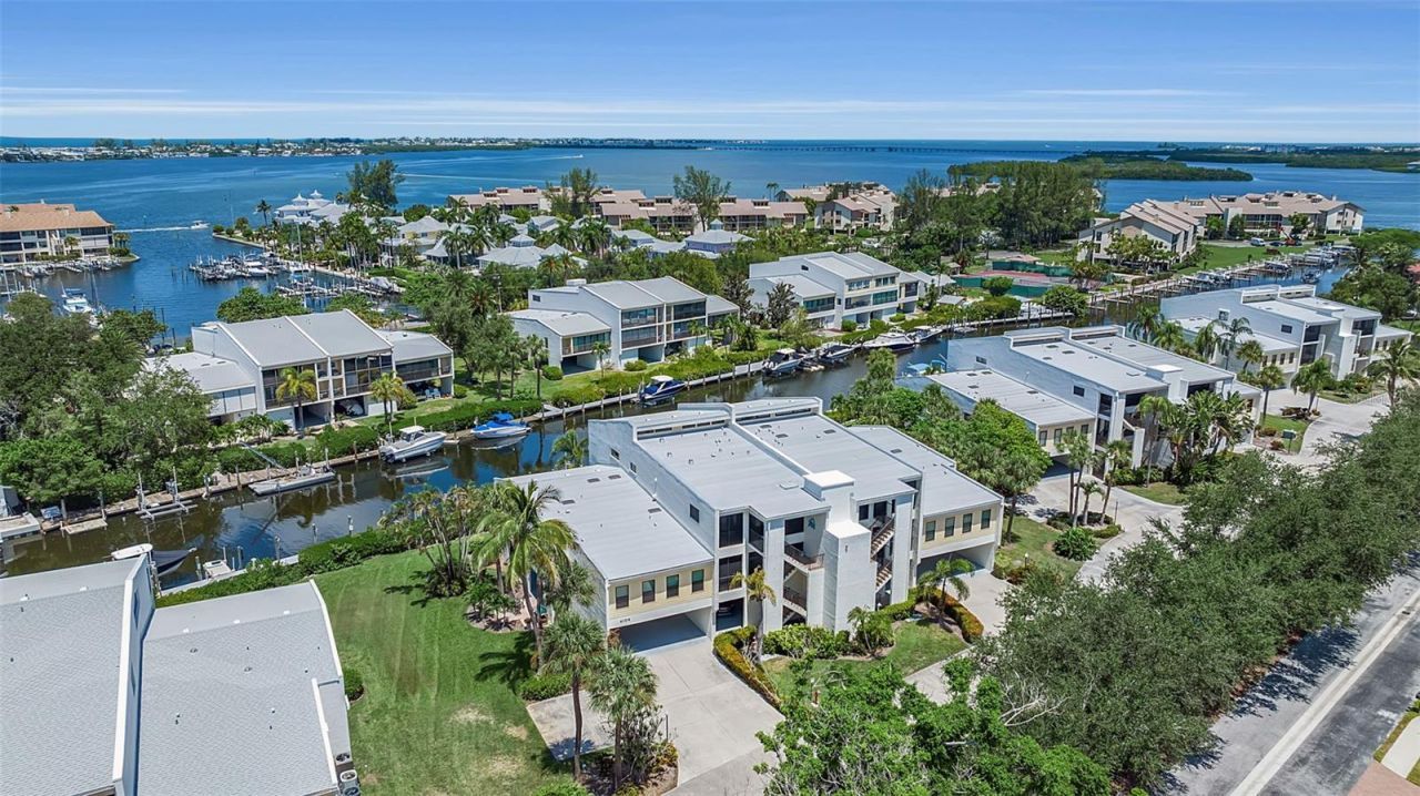 4104 128th Street W, Unit 702, Cortez, FL 34215 Photo