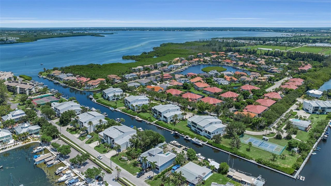 4104 128th Street W, Unit 702, Cortez, FL 34215 Photo
