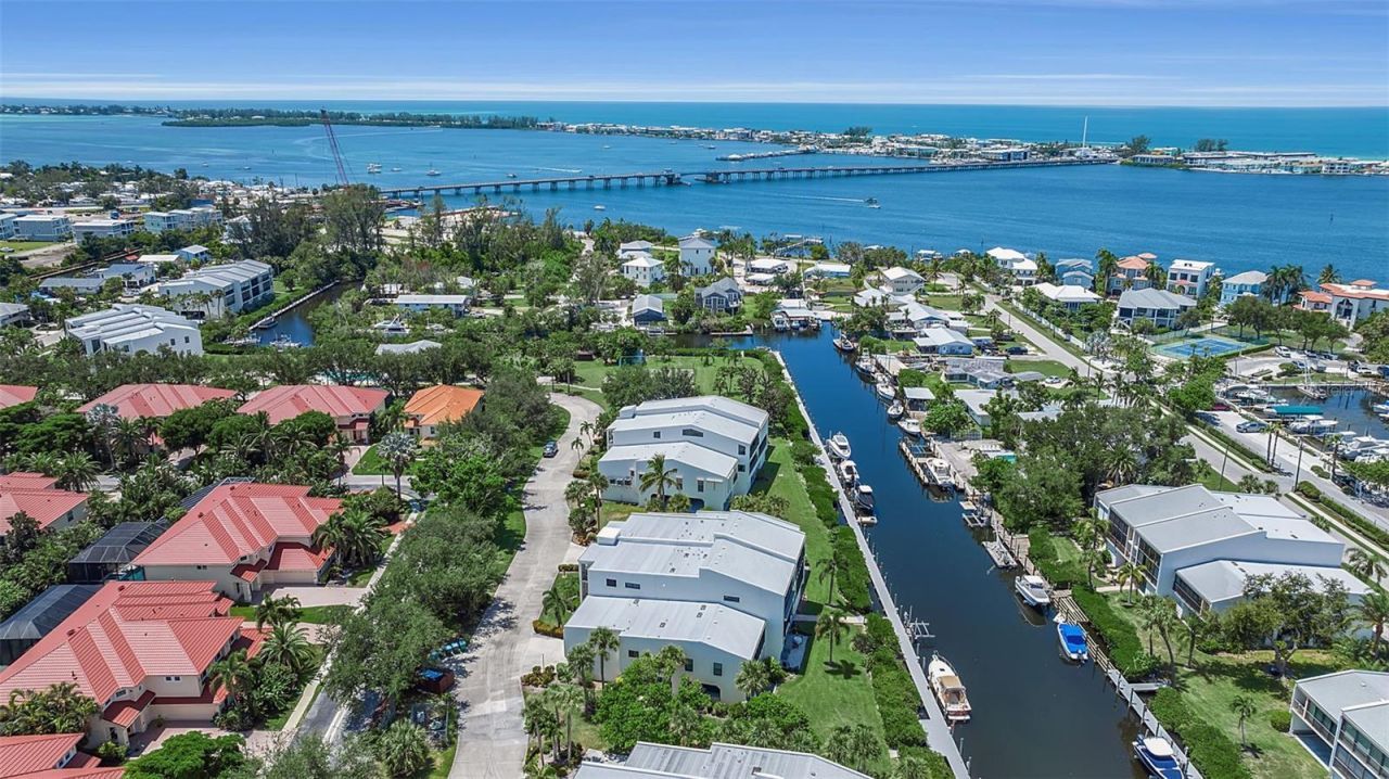 4104 128th Street W, Unit 702, Cortez, FL 34215 Photo