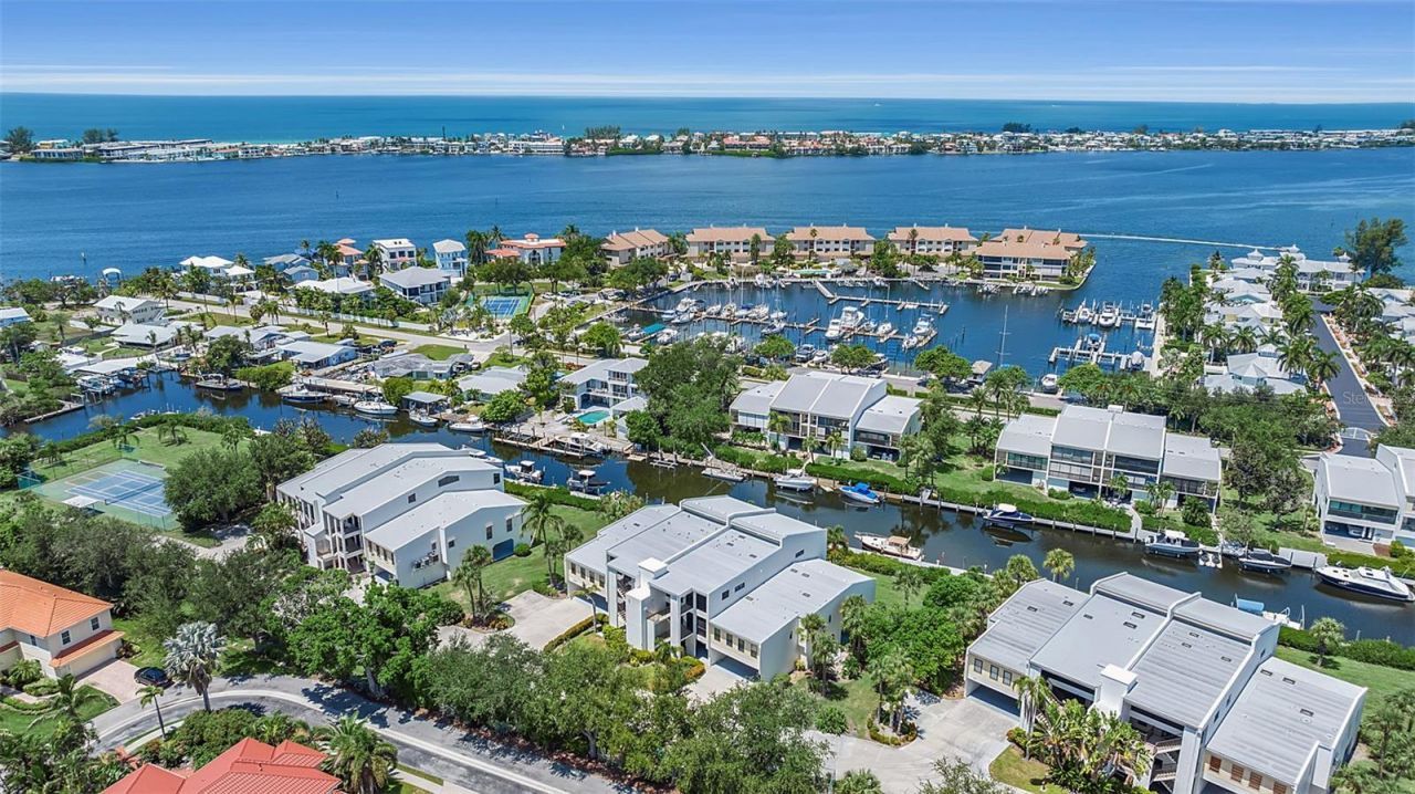 4104 128th Street W, Unit 702, Cortez, FL 34215 Photo