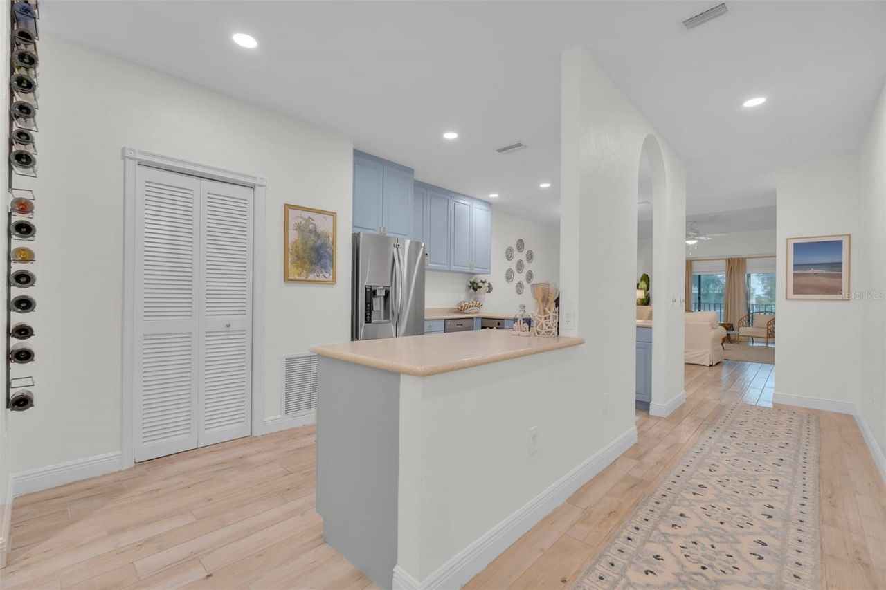 4104 128th Street W, Unit 702, Cortez, FL 34215 Photo