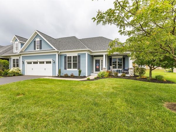 215 Bretlyn Circle, Rochester, NY 14618