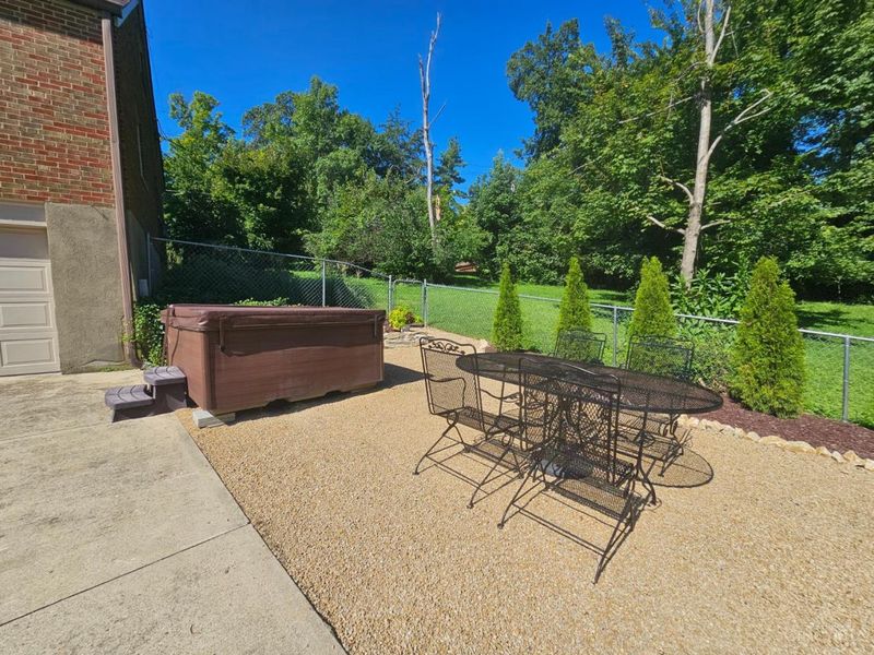 4130 Jessup Road, Green Township, OH 45247 Photo 33