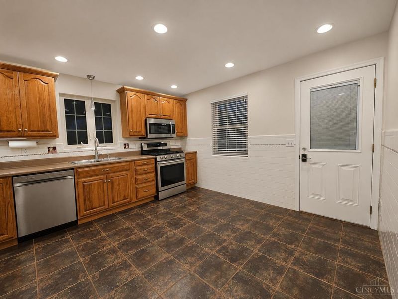 4130 Jessup Road, Green Township, OH 45247 Photo 4