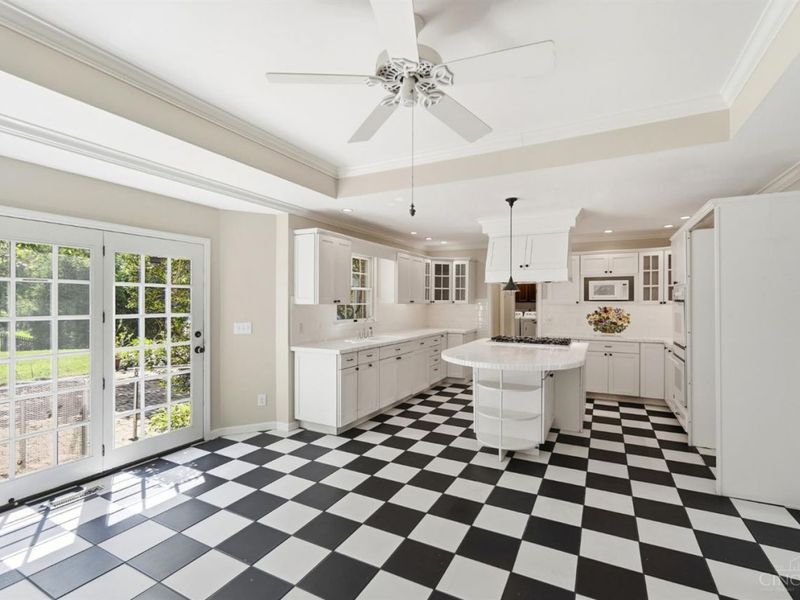 7564 Fawnmeadow Lane, Sharonville, OH 45241 Photo 17