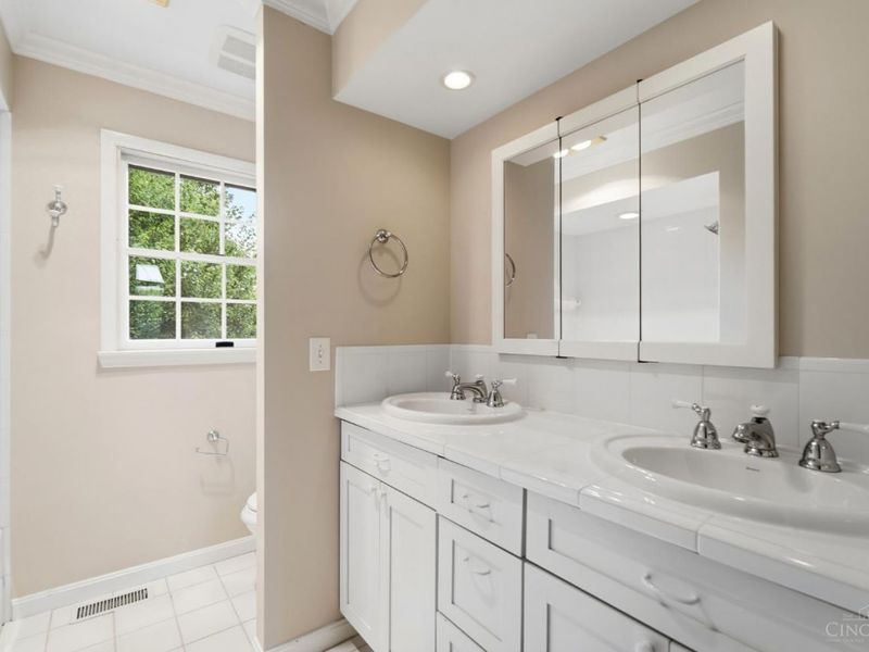 7564 Fawnmeadow Lane, Sharonville, OH 45241 Photo 51