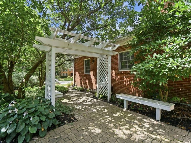 7564 Fawnmeadow Lane, Sharonville, OH 45241 Photo 77