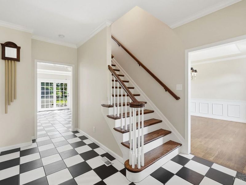 7564 Fawnmeadow Lane, Sharonville, OH 45241 Photo 8