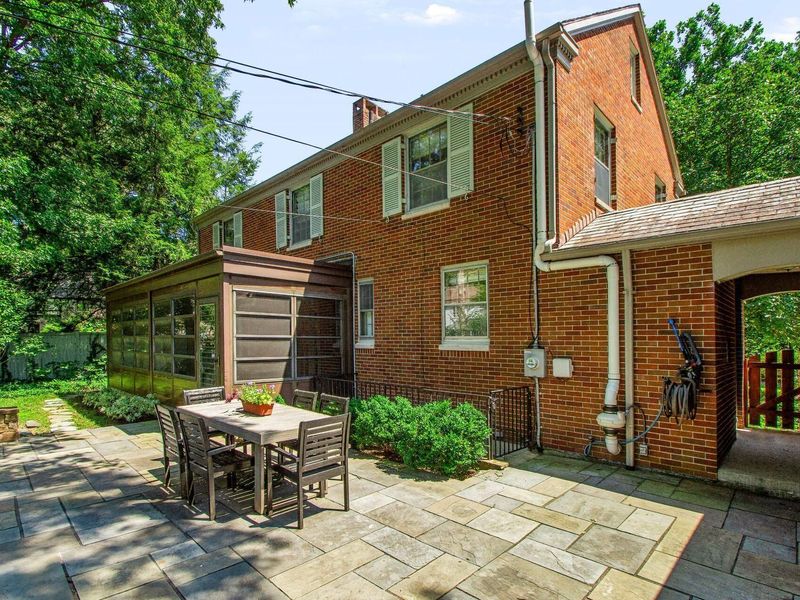 160 W Royal Forest Boulevard, Columbus, OH 43214 Photo 48