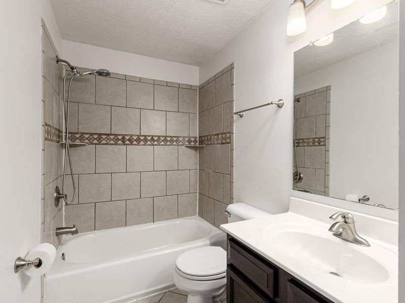 792 Carteret Drive, Columbus, OH 43228 Photo 19