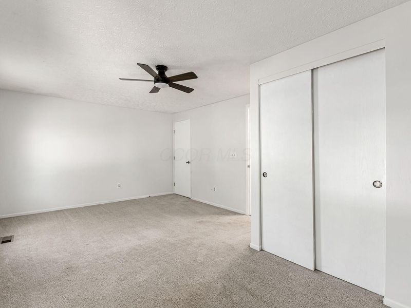 792 Carteret Drive, Columbus, OH 43228 Photo 21