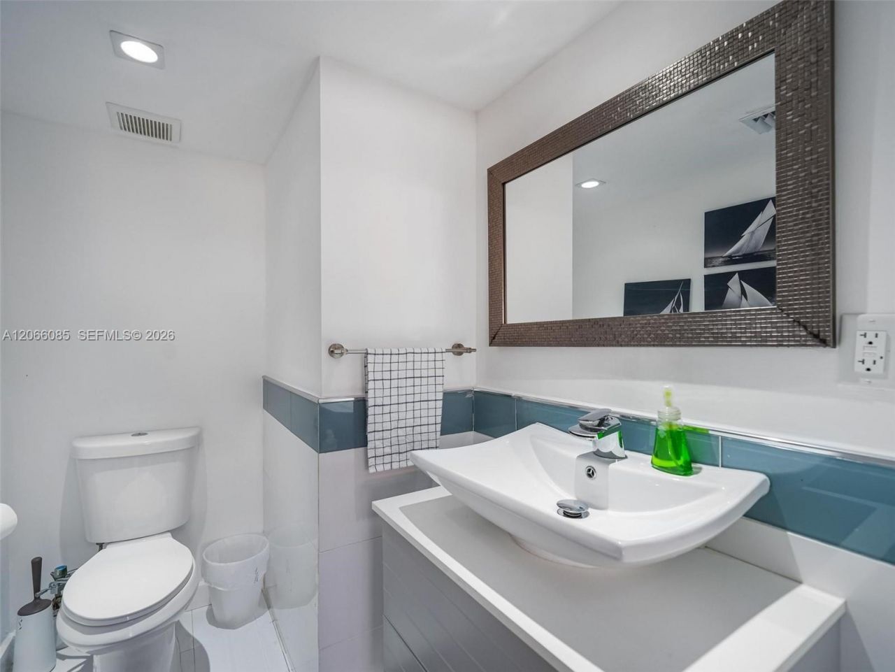 7549 Buccaneer Ave, Unit 7549, North Bay Village, FL 33141 Photo