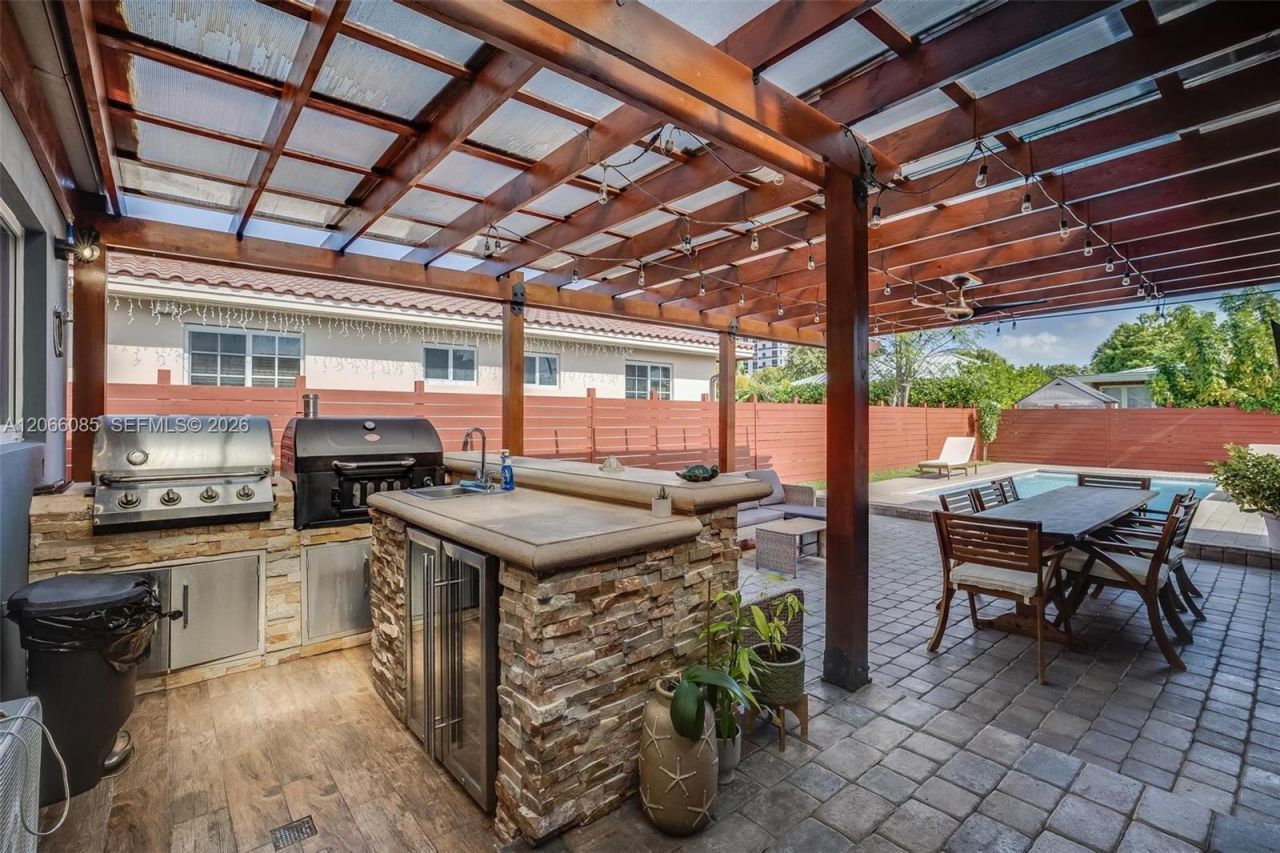 7549 Buccaneer Ave, Unit 7549, North Bay Village, FL 33141 Photo