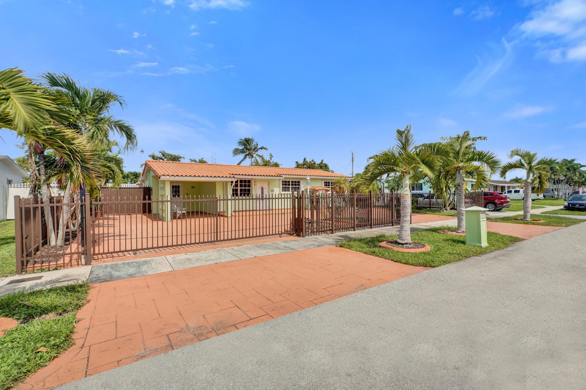 3311 SW 105th Court, Miami, FL 33165 Photo
