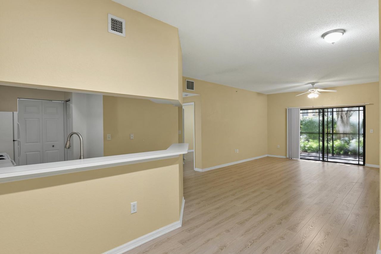 2730 Anzio Court, Unit 108, Palm Beach Gardens, FL 33410 Photo