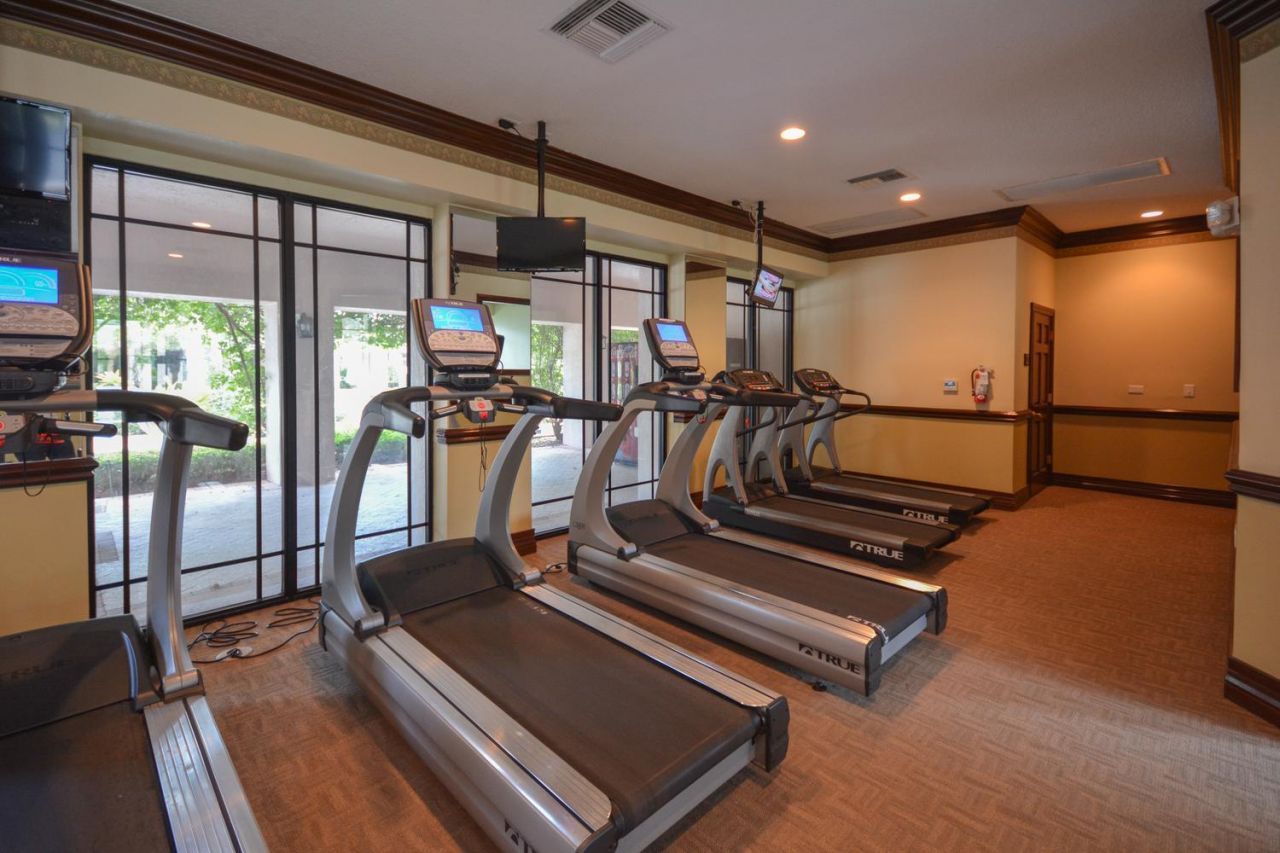 2730 Anzio Court, Unit 108, Palm Beach Gardens, FL 33410 Photo