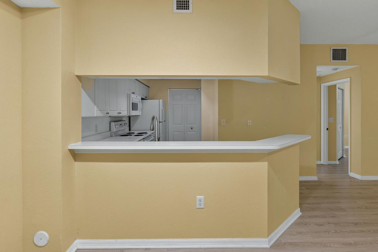 2730 Anzio Court, Unit 108, Palm Beach Gardens, FL 33410 Photo