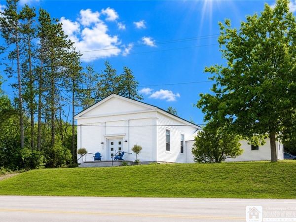 3969 Route 394 , Mayville, NY 14757