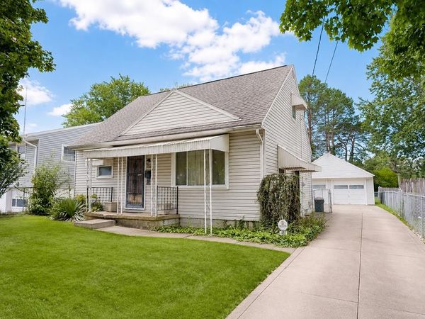 497 Allison Ave, Mansfield, OH 44903