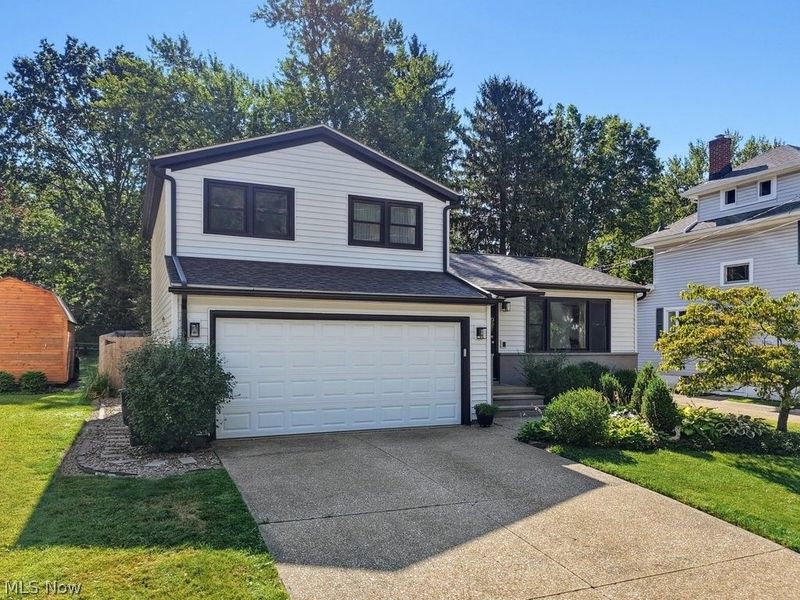 445 N Lyman Street, Wadsworth, OH 44281 Photo 1