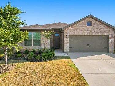 1225 Lisburn Drive, Fort Worth, TX 76247