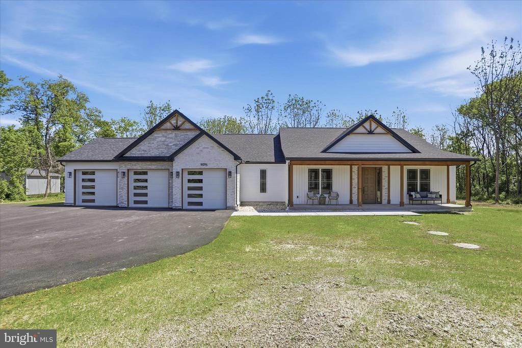 9094 APPLE JACK , MERCERSBURG, PA 17236