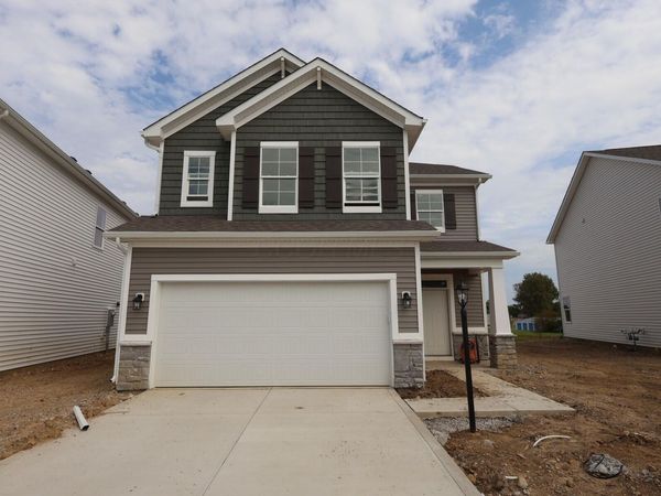 1013 Dawsons Drive, Hebron, OH 43025