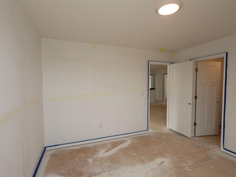 1013 Dawsons Drive, Hebron, OH 43025 Photo 10
