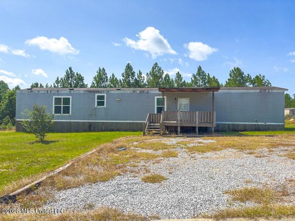 4 Willow Drive, McHenry, MS 39561