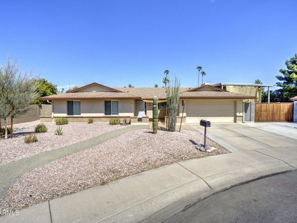 2803 W ROSEWOOD Drive, Chandler, AZ 85224